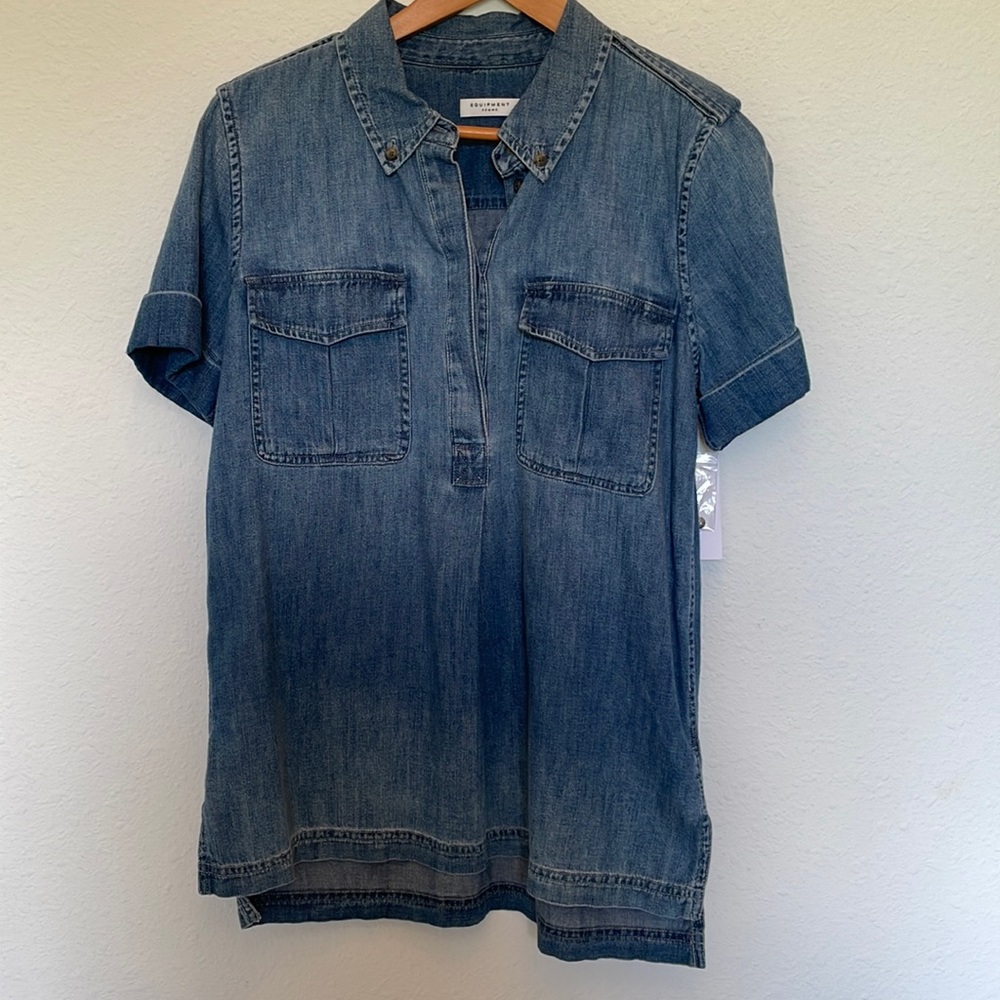 EQUIPMENT Rory Chambray Popover Blouse Size S